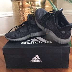 Womens Adidas Alpha Bounce 3